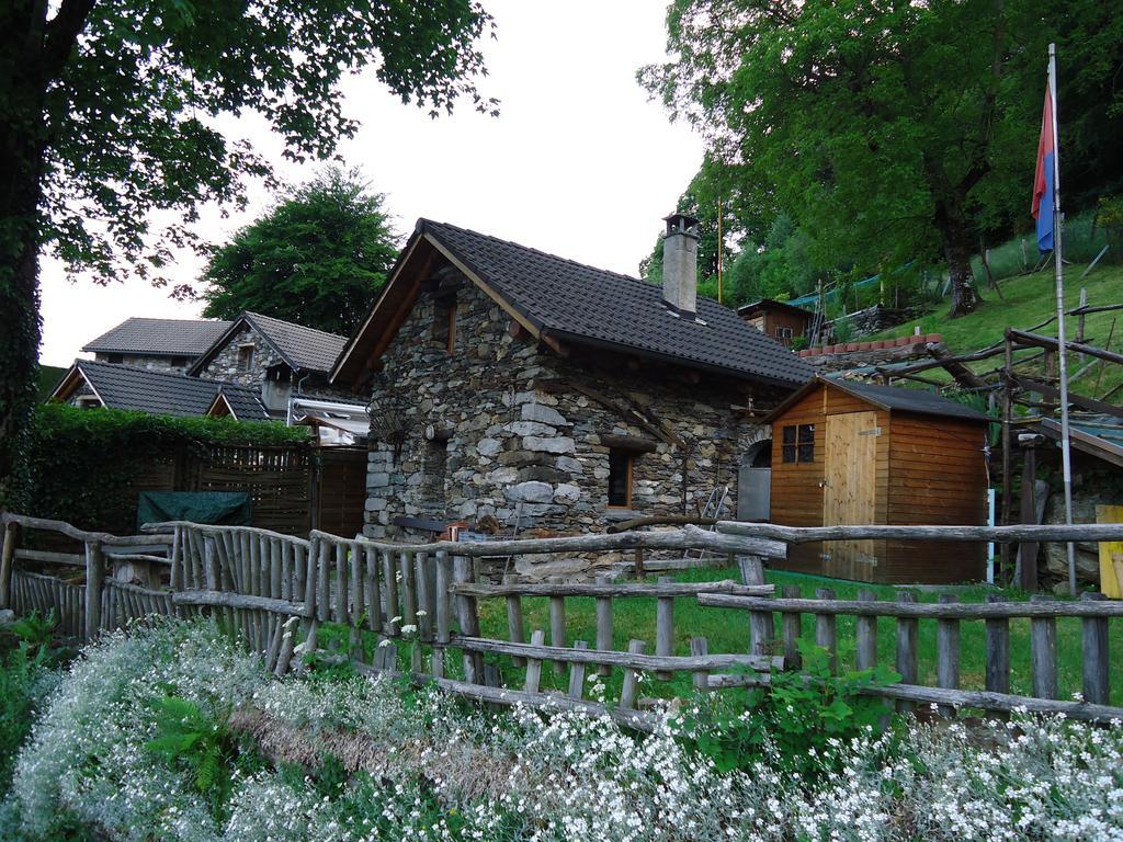 Casa Poiana Villa Ronco sopra Ascona Luaran gambar
